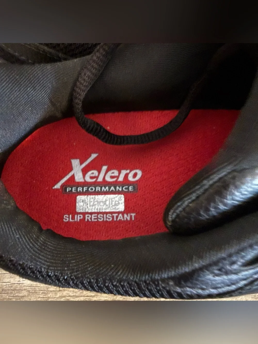 Xelero Performance Black Leather Slip Resistant Sneakers X97400D Women’s Sz 8
